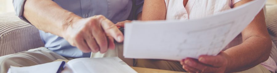 Seniorit keskustelevat