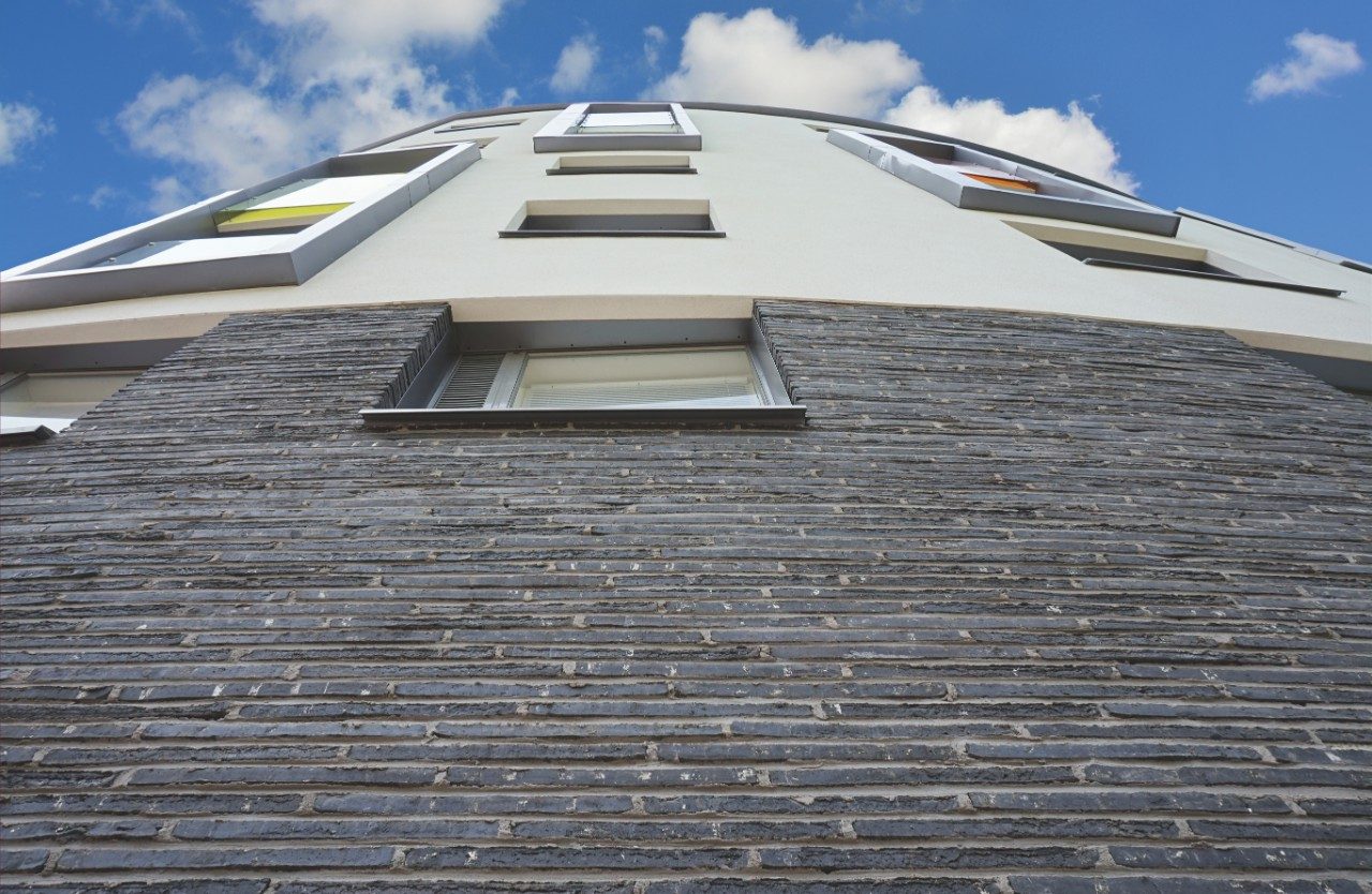 Apartment building Magneettikatu 14 Espoo with Wasserstrich long brick