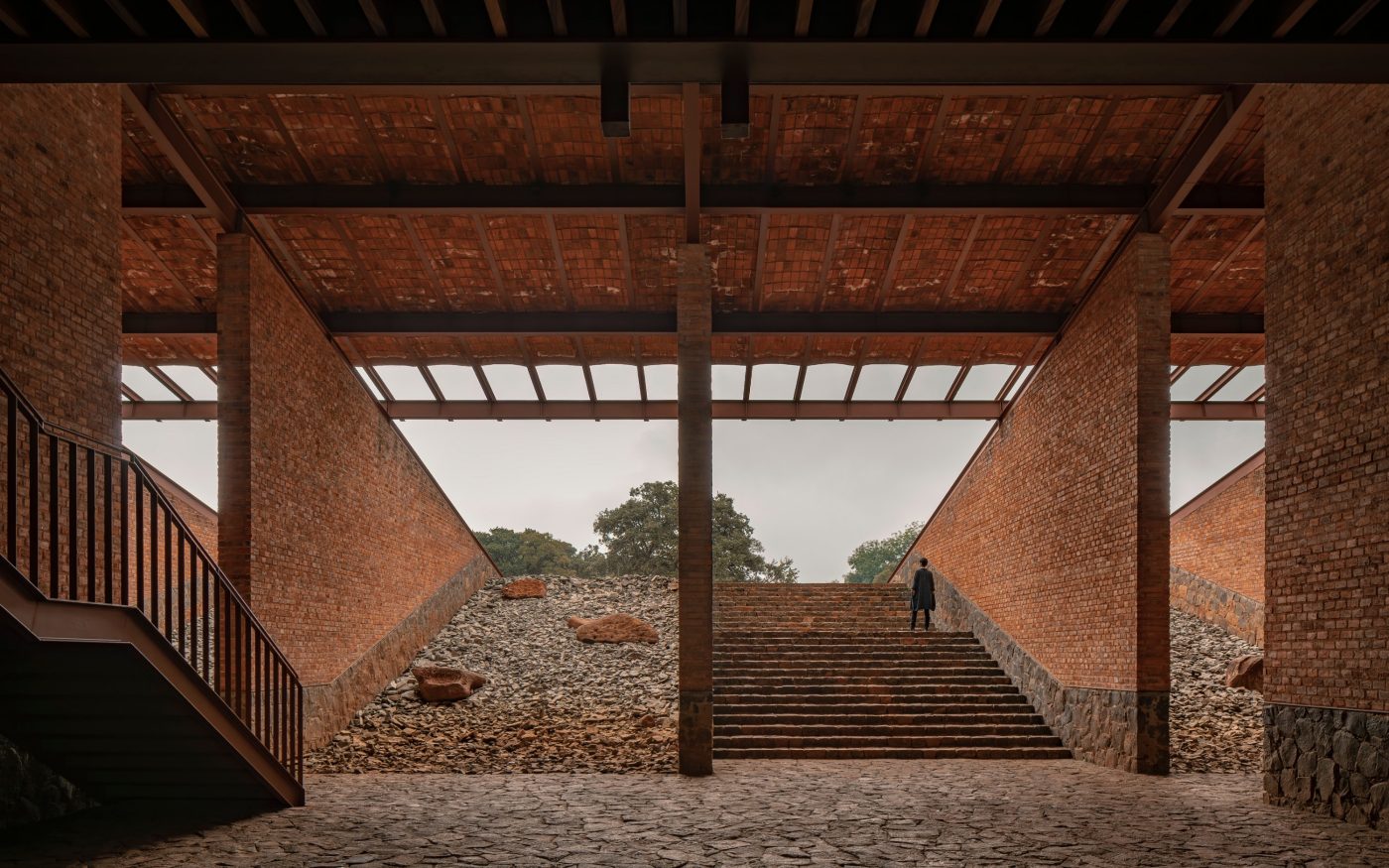 Warehouse and Offices in Jalisco Brick Award 26 Nominee Category Working together