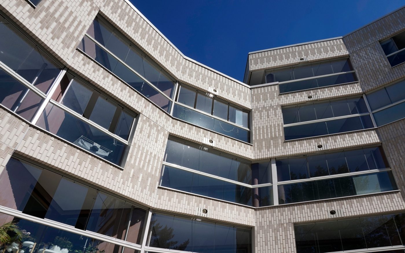 Asuinkerrostalo Suvikummuntie Espoo