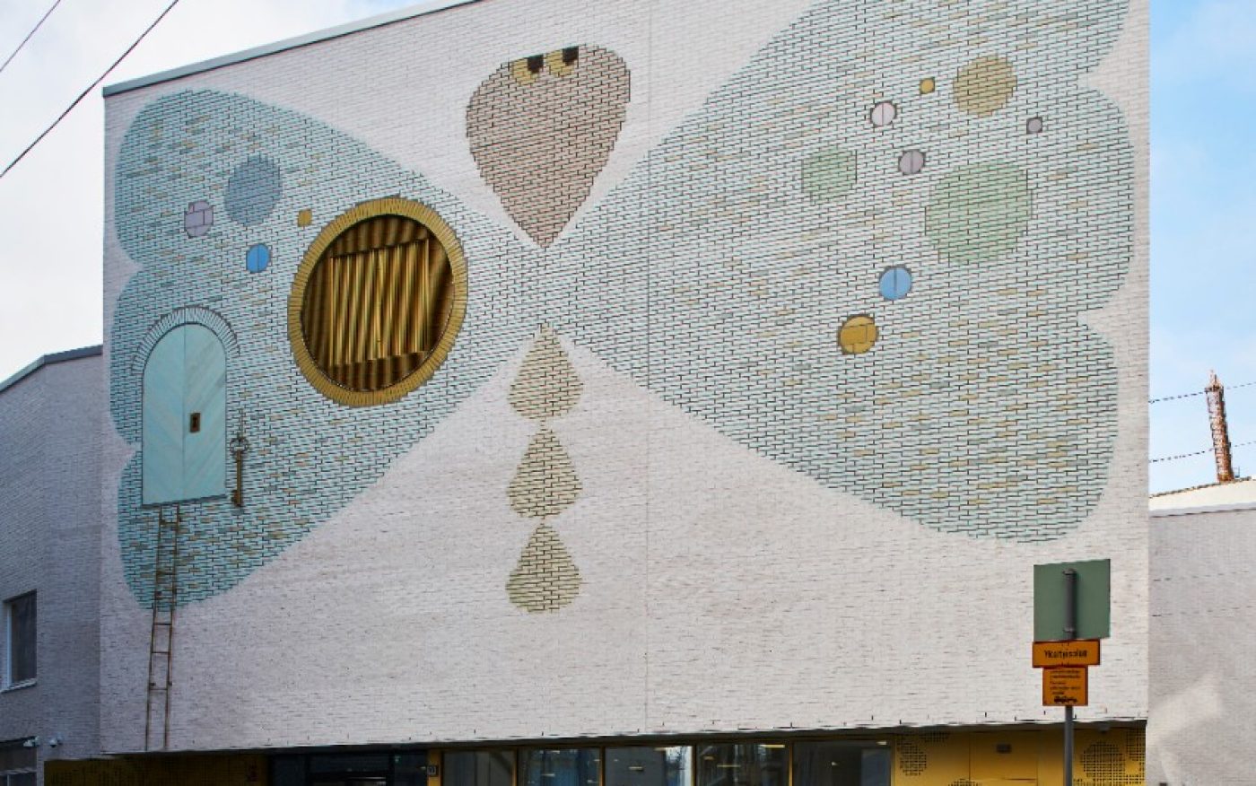 The house of Children in Jätkäsaari Helsinki with glazed art work integrated within the facade