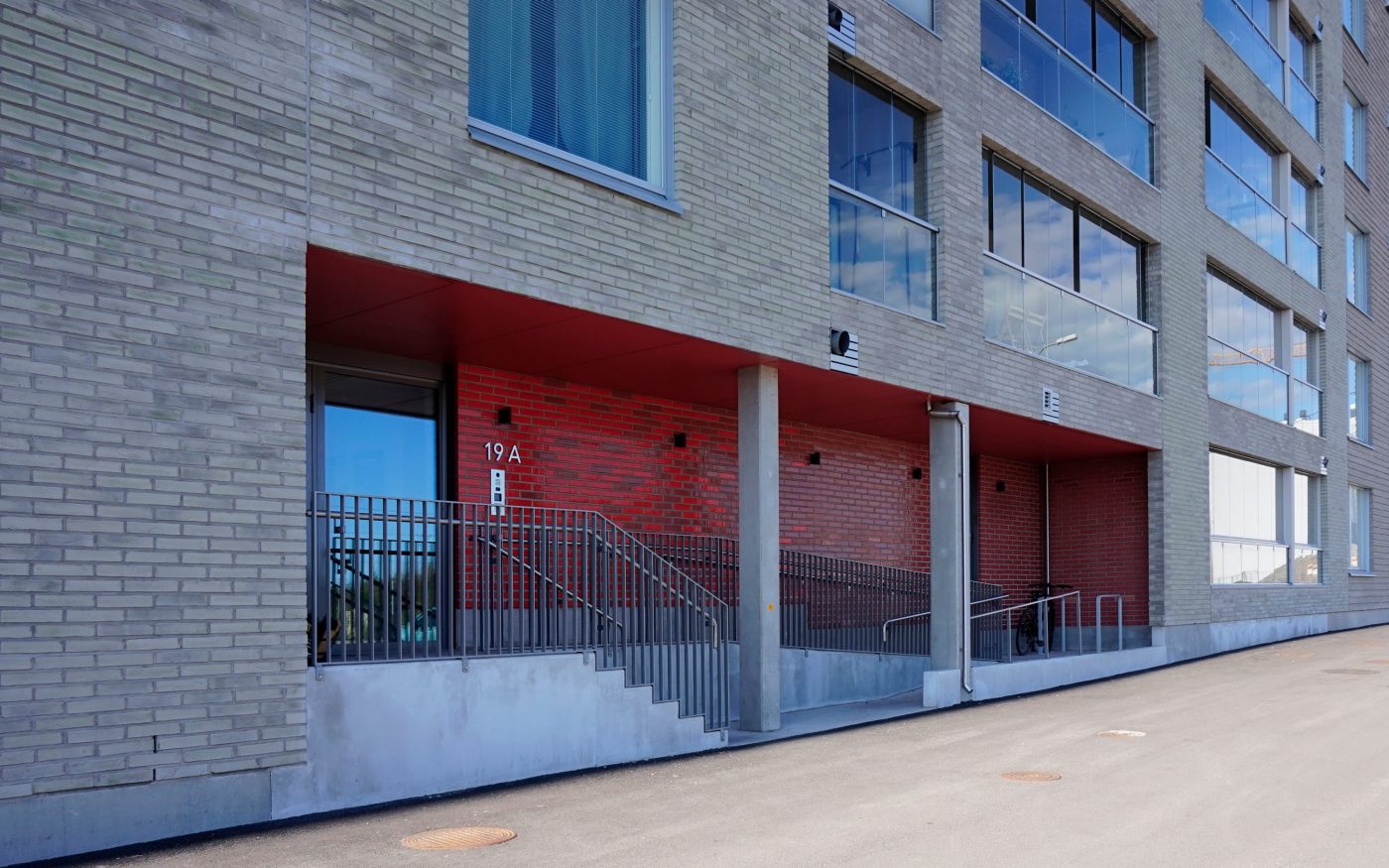 Kerrostalot Postipuisto Helsinki