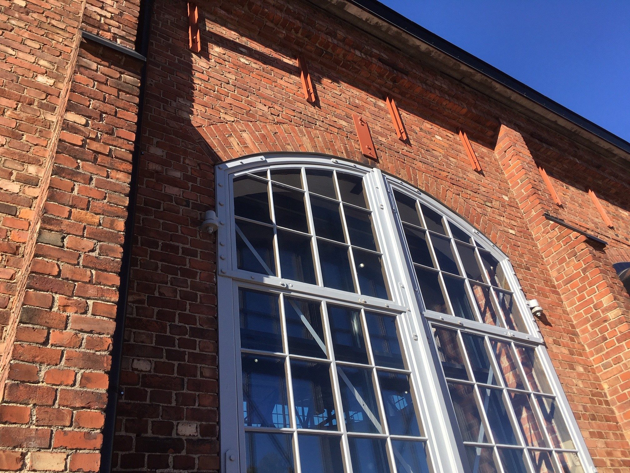 Artikkelikuvia Suomi