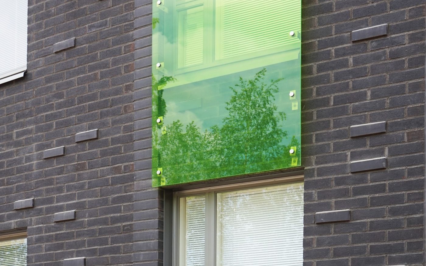 Referenssikuva grafiitinmusta