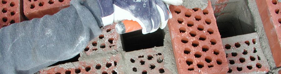 Tiilipiippu ja piippumuuraus