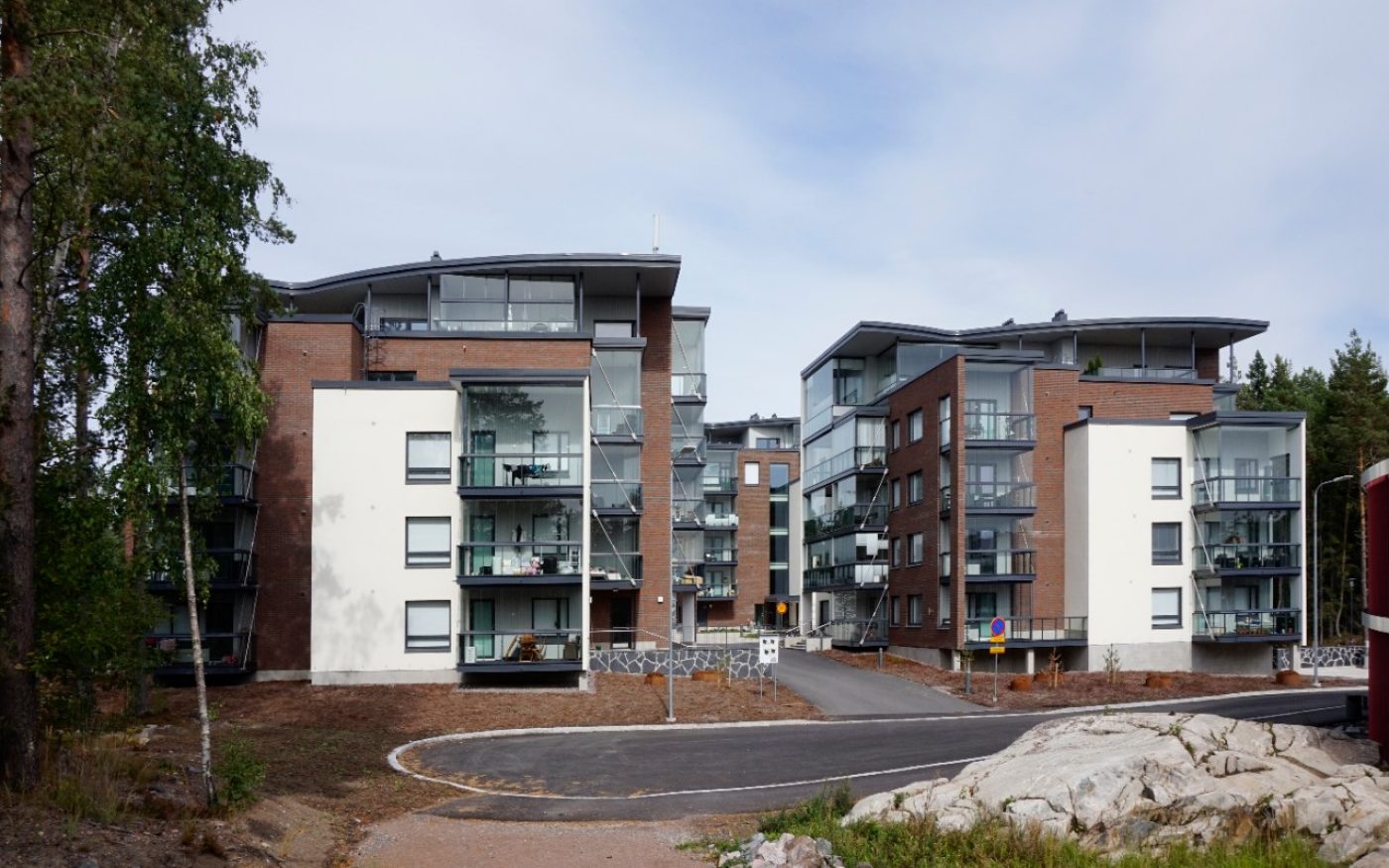                                Apartment building Rosalankuja 5 Kruunuvuorenranta Helsinki brick facade