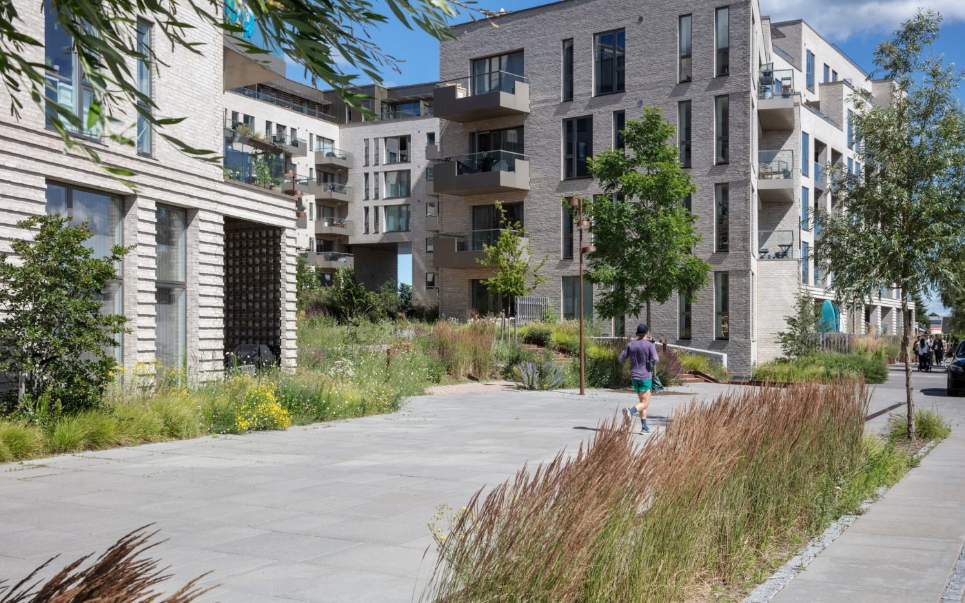 Brick: EW0109 Hvid Marmor | Enghave Brygge, Denmark