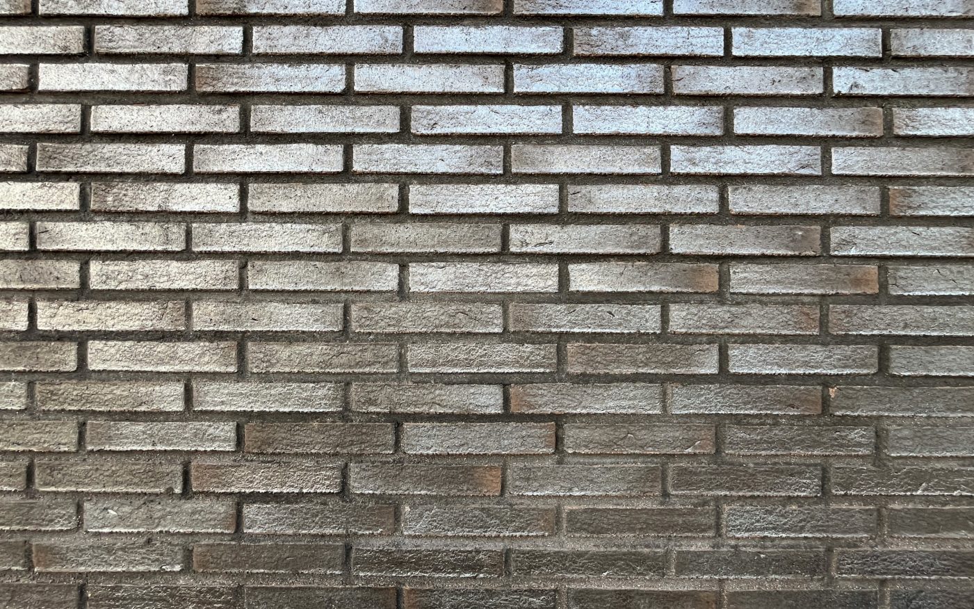 TOAS Rauhaniemi asuinkerrostalo Hiilenkirjava Makasiini