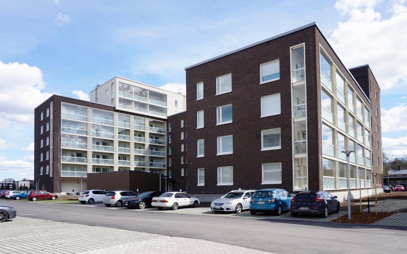 Asuinkerrostalo Astreankatu, Hyvinkää