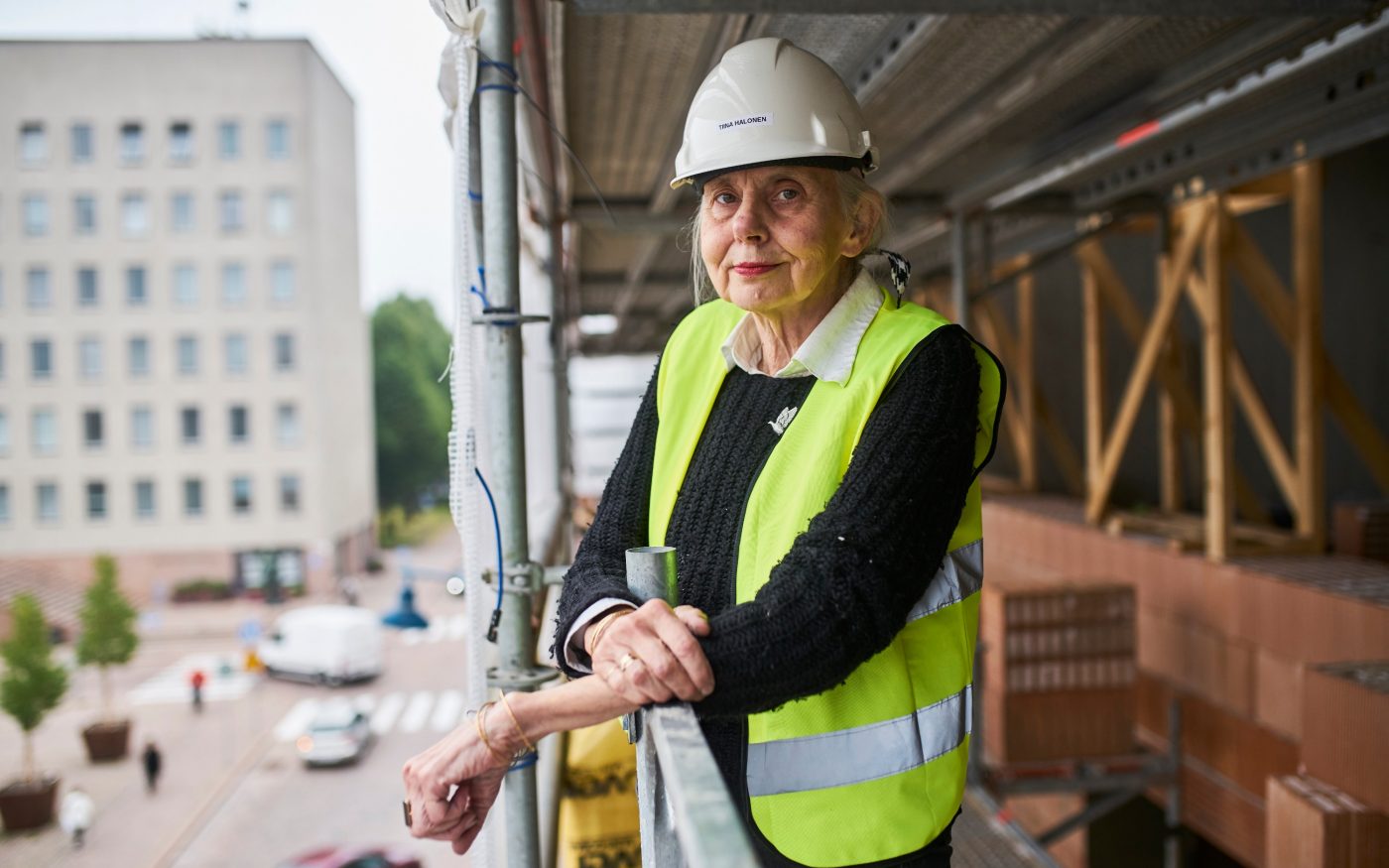 Kotkan toritalo, Poroton kennoharkkotalo