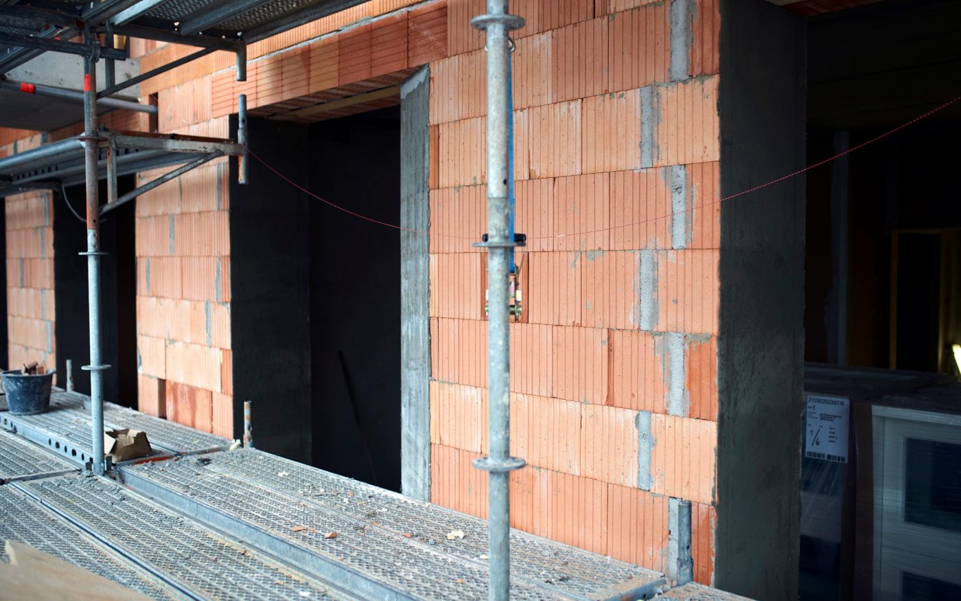 Kotkan toritalo, Poroton kennoharkkotalo