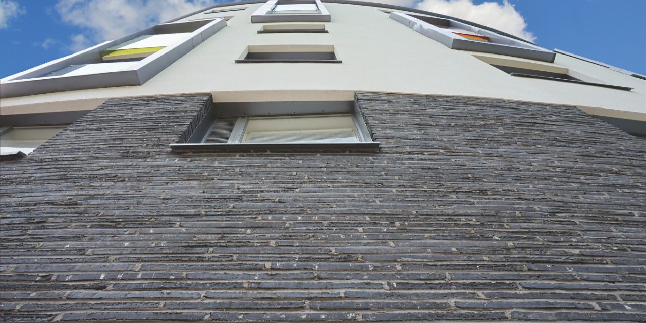 Apartment building Magneettikatu 14 Espoo with Wasserstrich long brick