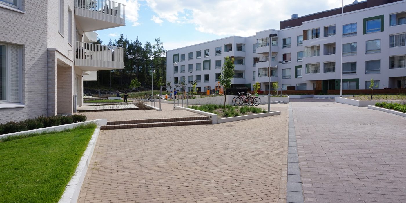 Pihatiilet Helsinki, Kruunuvuorenrantam siena